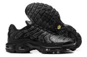 basket nike tn homme pas cher louis vuitton black